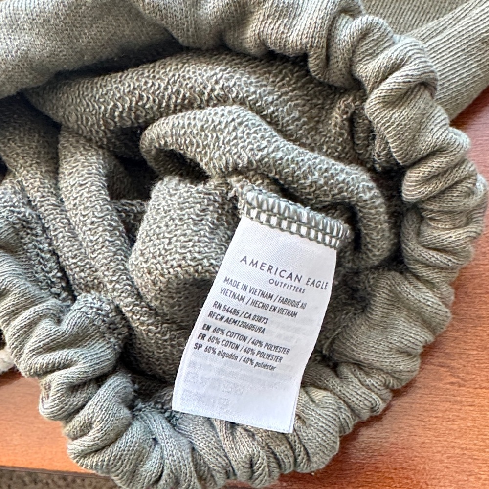 American Eagle Sage Green Knit Henley - Picture 3 of 7